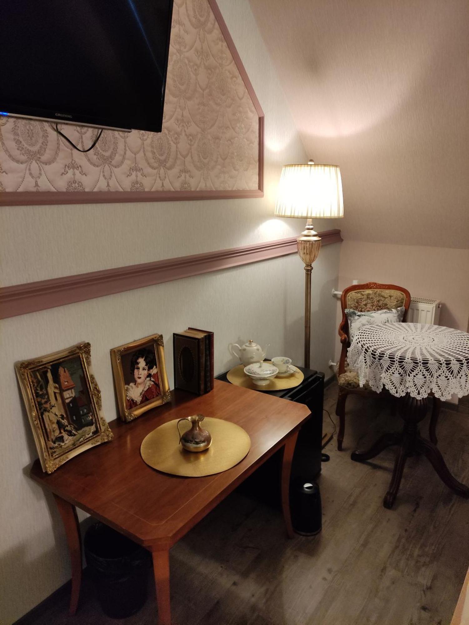 Pilgrims Inn Kreischa Extérieur photo