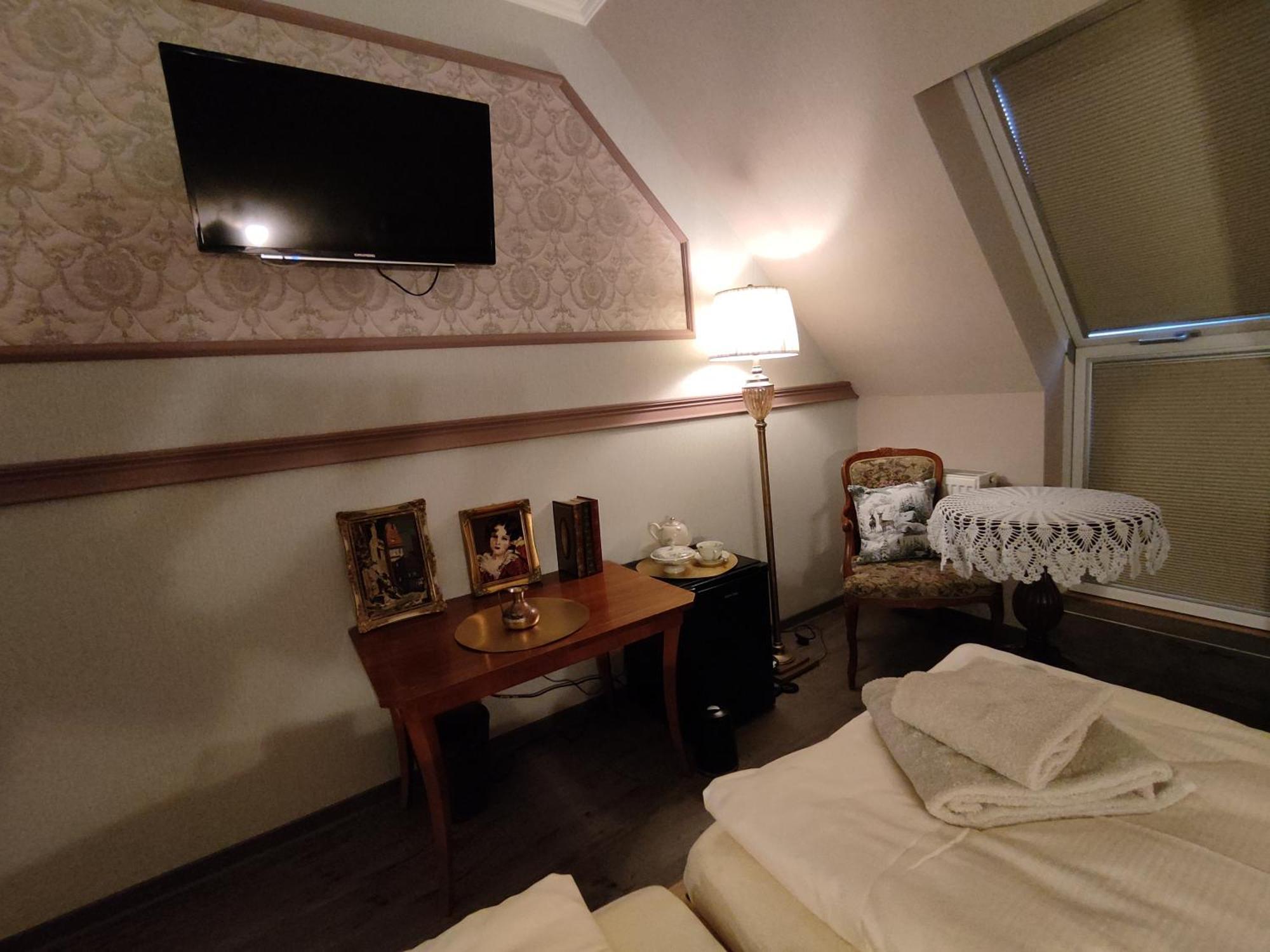 Pilgrims Inn Kreischa Extérieur photo